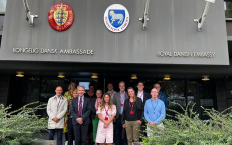 Den centrale projektgruppe på besøg hos samarbejdspartnere i London.